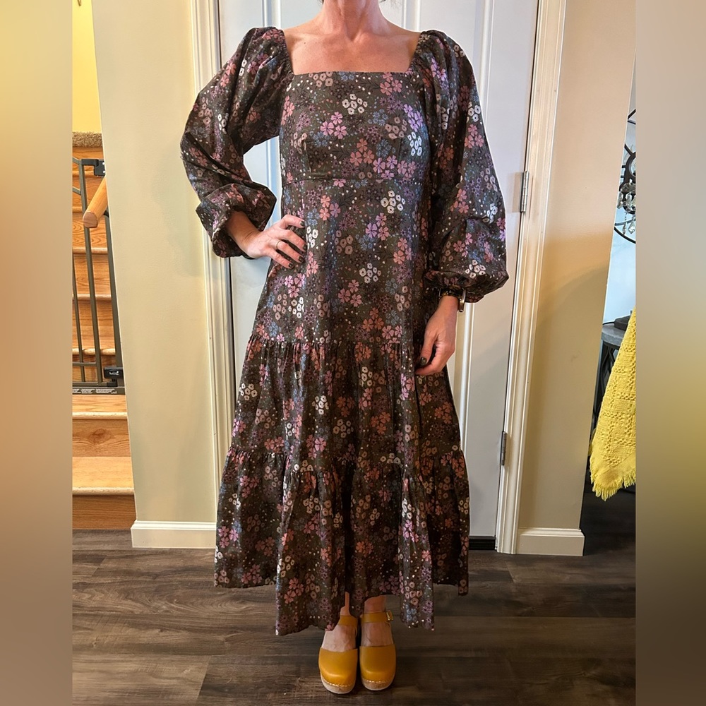 Summersalt statement sleeved tiered midi dress.